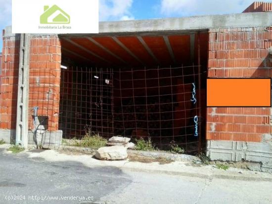 CASA EN VENTA EN PEÑAUSENDE - ZAMORA