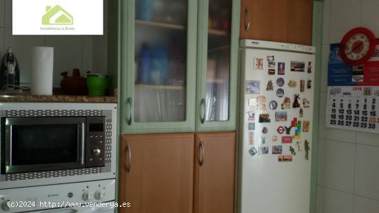 PISO EN VENTA EN ZONA TRES CRUCES - ZAMORA