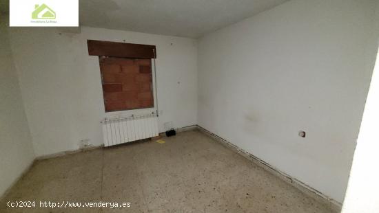 VENTA PISO/ACTIVO BANCARIO) ZONA SAN JOSE OBRERO - ZAMORA