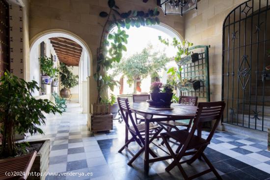 Espectacular casa Palacio en el Centro de El Puerto de Santa María - CADIZ