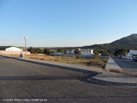 DESDE 988 m2 DE SUELO URBANO EDIFICABLE - TARRAGONA