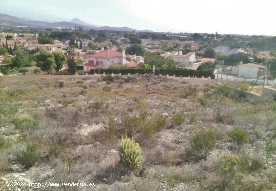  Excelente parcela urbana en La Huerta - MUTXAMEL con magnificas vistas. - ALICANTE 