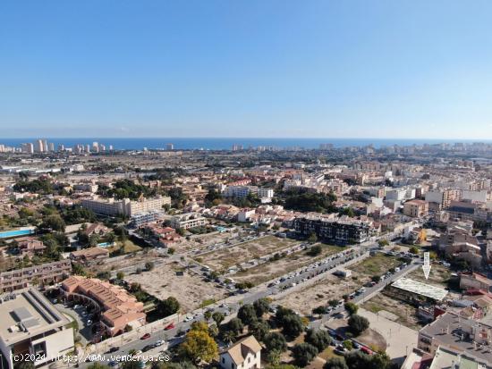  SE VENDE PARCELA-TERRENO  DE  438,28 m2, EDIFICABILIDAD 1.107,99 m2 EN SAN JUAN DE ALICANTE - ALICAN 