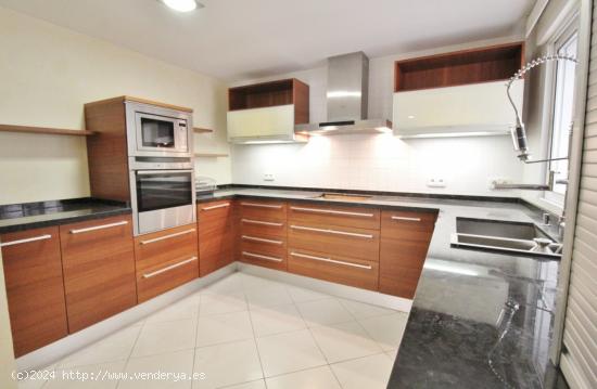 Maravillosa vivienda junto al Corte Inglés. Ahora en oferta. Llámanos. - ALICANTE