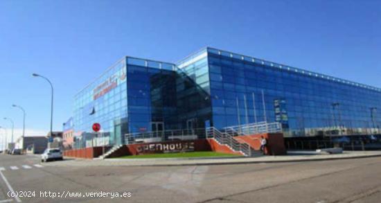 Urbis te ofrece un edificio industrial, comercial y de oficinas en el polígono Montalvo - SALAMANCA