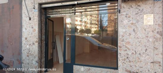  LOCAL COMERCIAL EN ALQUILER ZONA SANTA MARINA - BADAJOZ 