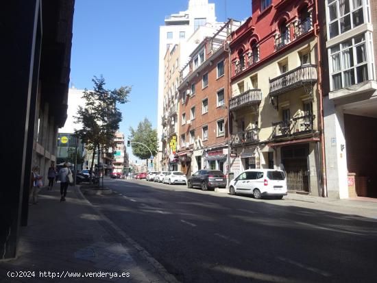 PLAZA DE GARAJE opcion a compra en  GUINDALERA - MADRID