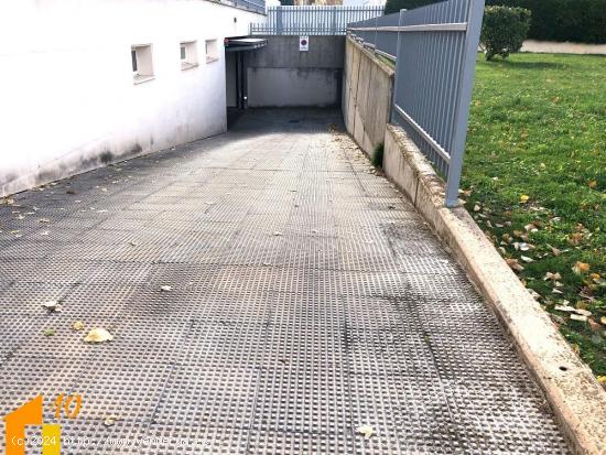 Plazas de garaje en venta en Benito Pérez Galdós. - BURGOS