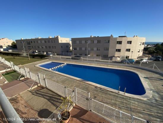  Piso de 2 habitaciones con terraza y pisicina - TARRAGONA 