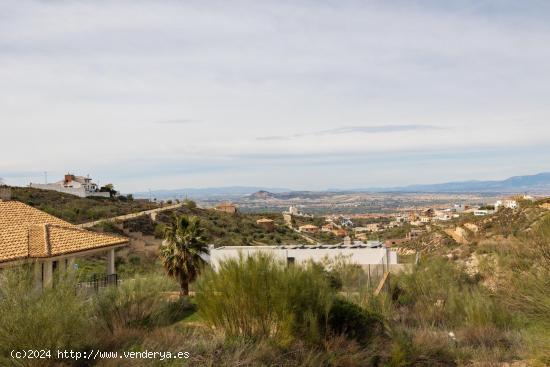 EN VENTA TERRENO URBANO EN LA ZUBIA CON VISTAS - GRANADA