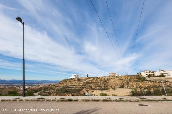 EN VENTA TERRENO URBANO EN LA ZUBIA CON VISTAS - GRANADA