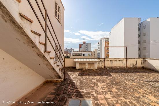 Se vende edificio en Santa Catalina - BALEARES