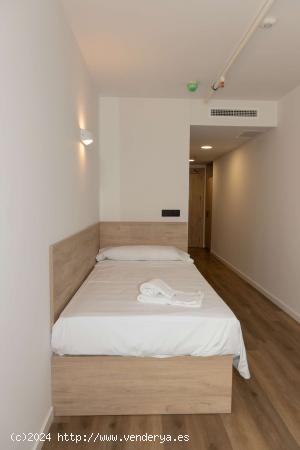  Se alquila habitación en residencia en Burjassot, Valencia - VALENCIA 