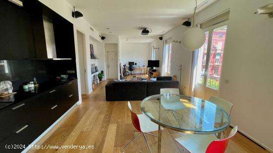  Piso tipo loft en alquiler en Ruzafa - VALENCIA 