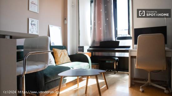 Apartamento de 1 dormitorio en alquiler en Madrid - MADRID