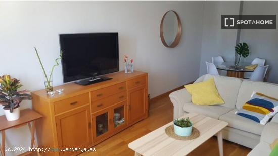 Apartamento completo de 2 dormitorios en Málaga - MALAGA