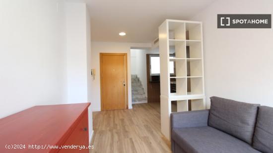 Apartamento entero de 1 dormitorio en Valencia - VALENCIA