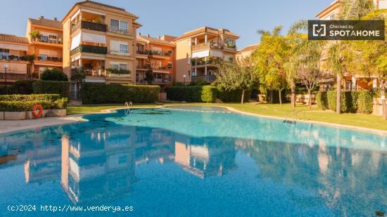 Piso en alquiler de 3 habitaciones en Campolivar - VALENCIA