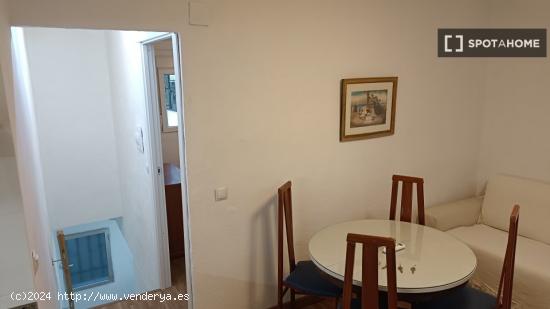 Apartamento de 2 habitaciones en alquiler en Rochelambert, Sevilla - SEVILLA