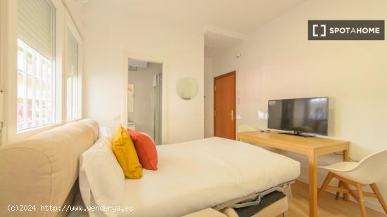 Apartamento tipo estudio en alquiler en Quintana - MADRID