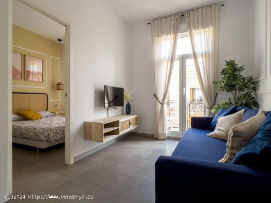 Apartamento de 2 dormitorios en alquiler en Poblats Marítims, Valencia - VALENCIA