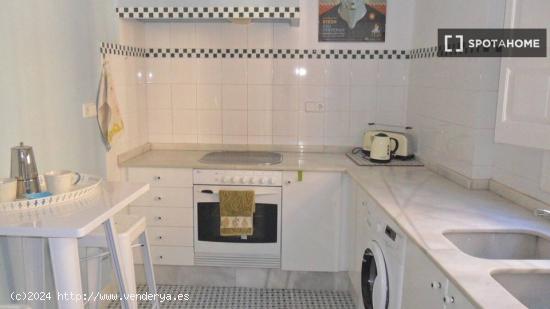 Apartamento de 2 dormitorios en alquiler en Valencia - VALENCIA