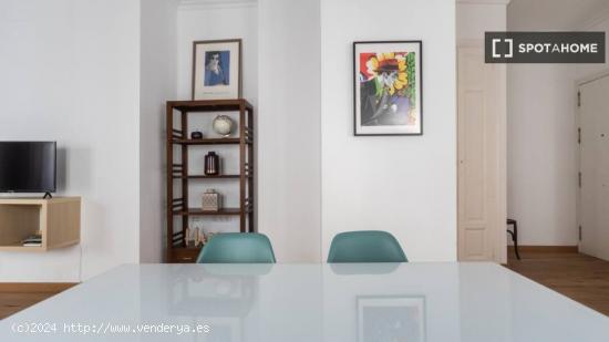 Apartamento de 2 dormitorios en alquiler en Valencia - VALENCIA