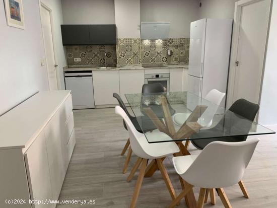 Apartamento entero de 1 dormitorio en València - VALENCIA