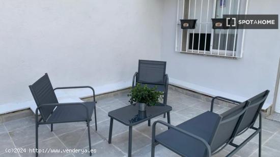 Apartamento entero de 1 dormitorio en València - VALENCIA