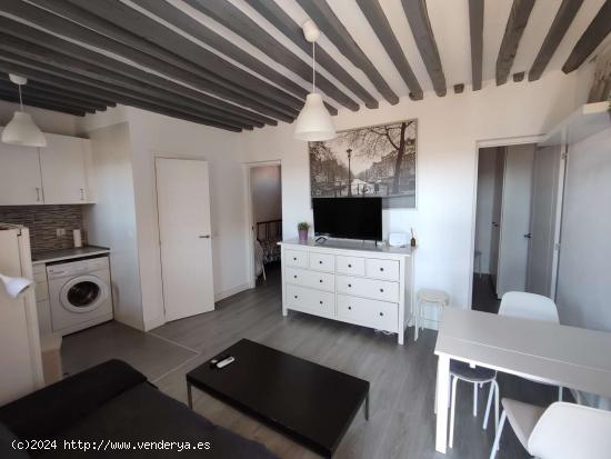 Apartamento de 2 dormitorios en alquiler en Lavapiés - MADRID