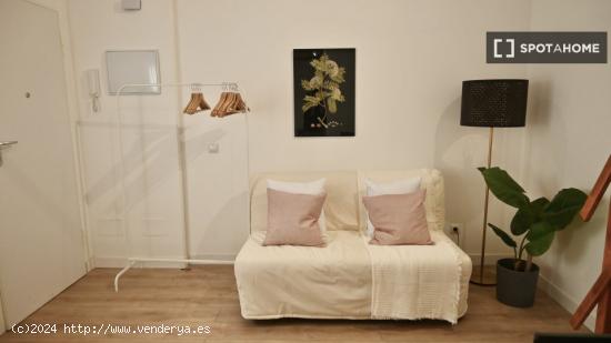 Estudio en alquiler en Madrid - MADRID