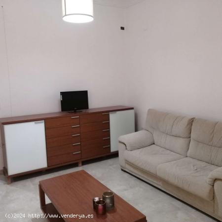  Apartamento de 2 dormitorios en alquiler en Valencia - VALENCIA 