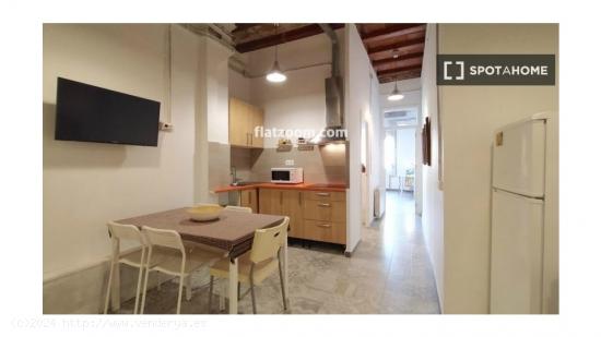 Apartamento entero de 2 dormitorios en Barcelona. - BARCELONA