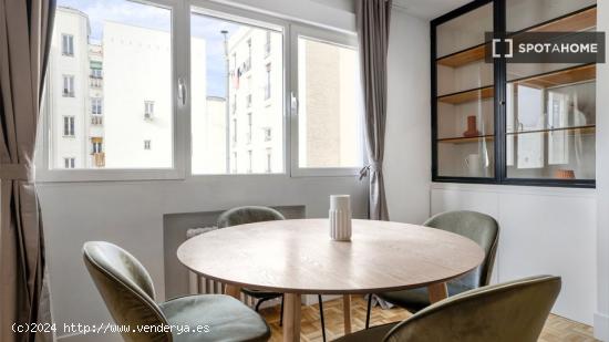 Apartamento de 2 dormitorios en alquiler en Salamanca - MADRID