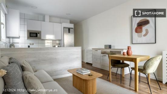 Apartamento de 2 dormitorios en alquiler en Retiro - MADRID