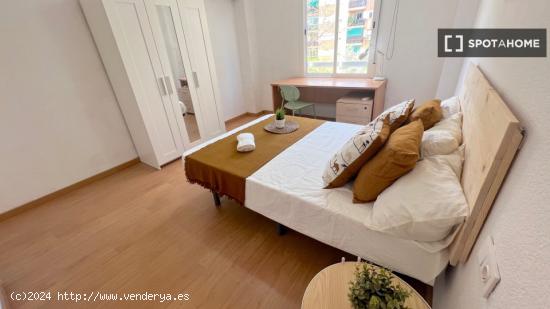 Habitación en piso compartido en valència - VALENCIA