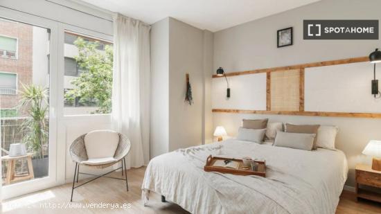 Piso de 3 habitaciones en alquiler en Sarrià - BARCELONA