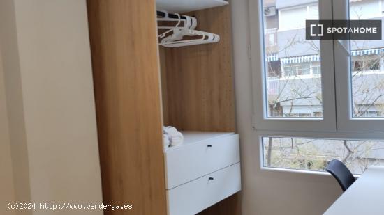 Habitación en piso compartido en valència - VALENCIA