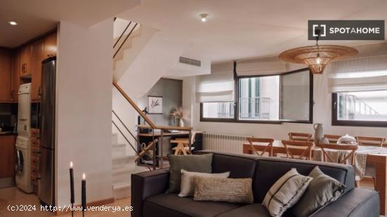 Apartamento de 3 dormitorios en alquiler en Gràcia - BARCELONA