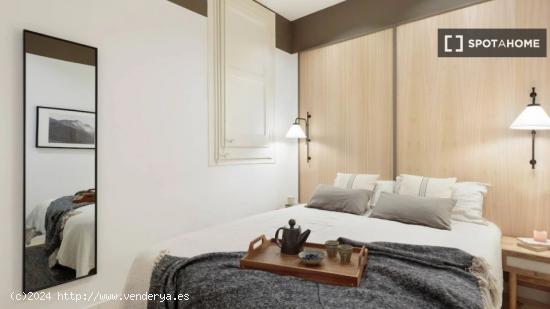 Apartamento de 2 dormitorios en alquiler en Gràcia - BARCELONA