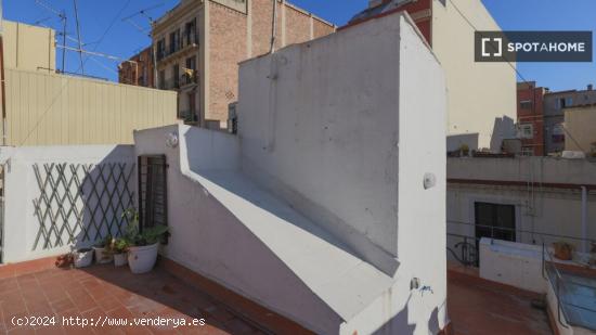 Apartamento entero de 2 dormitorios en Barcelona. - BARCELONA