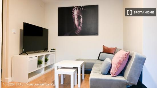 Apartamento de 3 habitaciones en alquiler en Madrid - MADRID