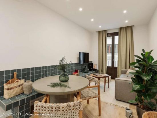 Apartamento de 2 dormitorios en alquiler en Barcelona - BARCELONA