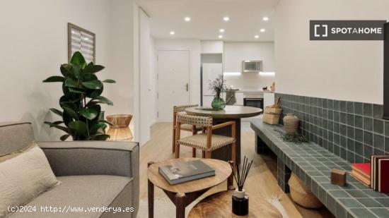 Apartamento de 2 dormitorios en alquiler en Barcelona - BARCELONA