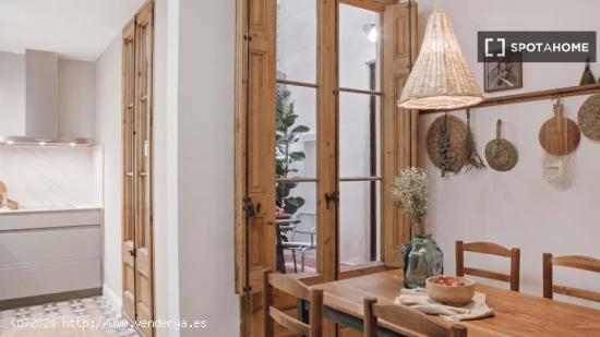 Apartamento de 3 dormitorios en alquiler en Barcelona - BARCELONA