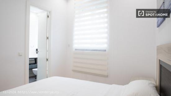 Apartamento de 2 dormitorios en alquiler en Centro - MADRID