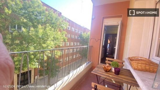 Apartamento de 3 habitaciones en alquiler en Madrid - MADRID