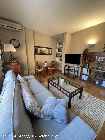  Apartamento de 2 dormitorios en alquiler en Madrid - MADRID 