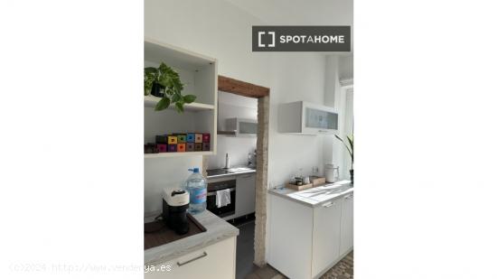 Piso de 3 habitaciones en alquiler en València - VALENCIA