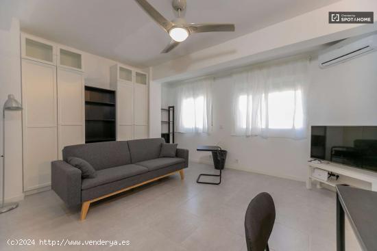 Apartamento de 2 habitaciones en Quatre Carreres, Valencia - VALENCIA